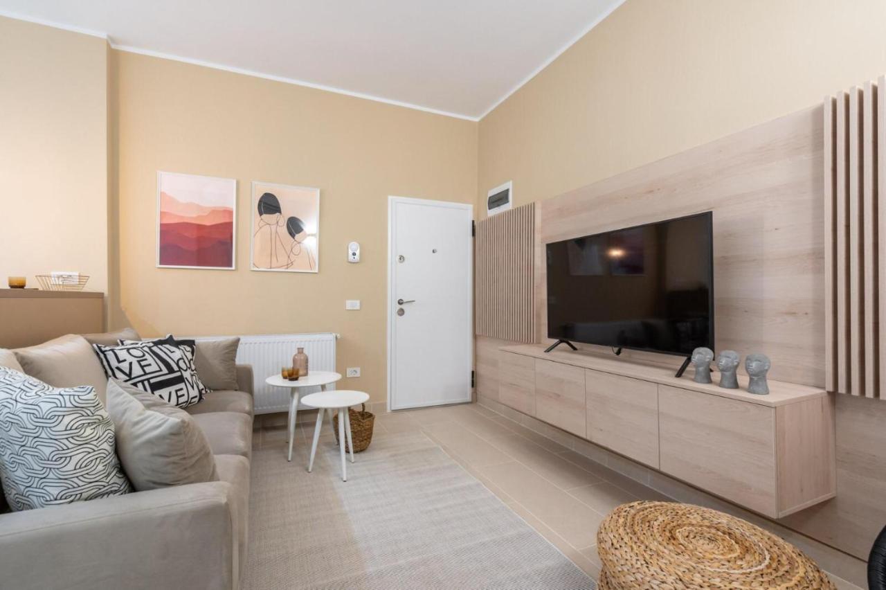 Fabulous Apartament With View In Calea Victoriei Bucareste Exterior foto