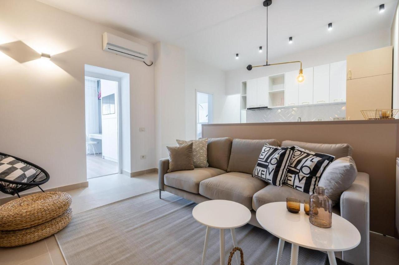 Fabulous Apartament With View In Calea Victoriei Bucareste Exterior foto