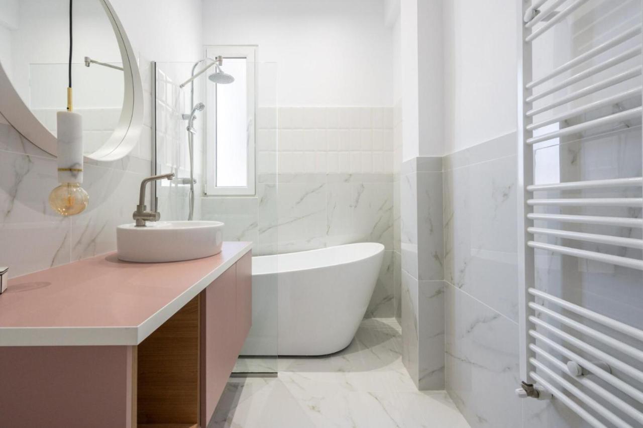 Fabulous Apartament With View In Calea Victoriei Bucareste Exterior foto