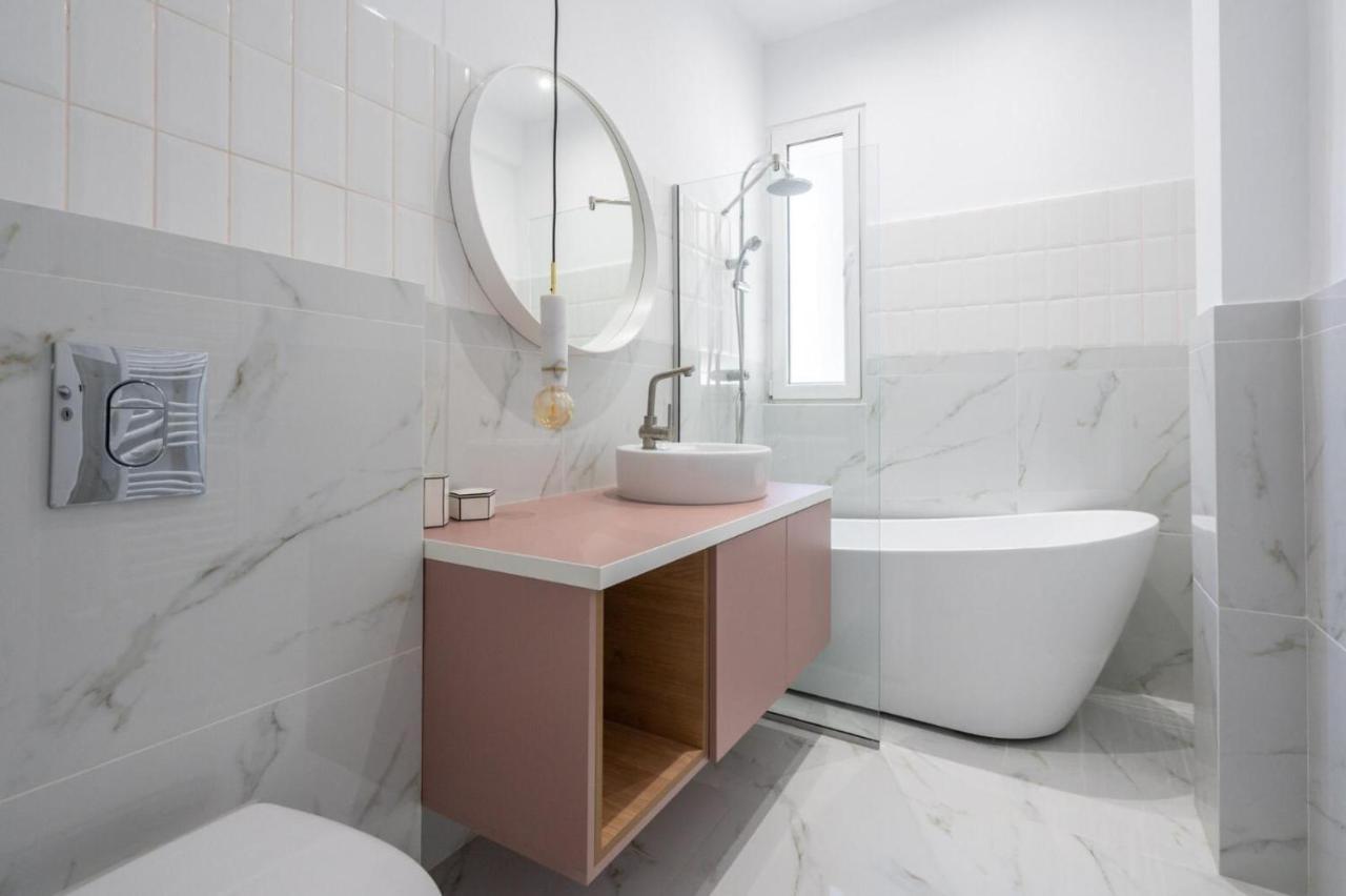Fabulous Apartament With View In Calea Victoriei Bucareste Exterior foto